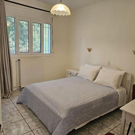 Apartments Margarita Kaizer Bridge Achilleion Ngoại thất bức ảnh