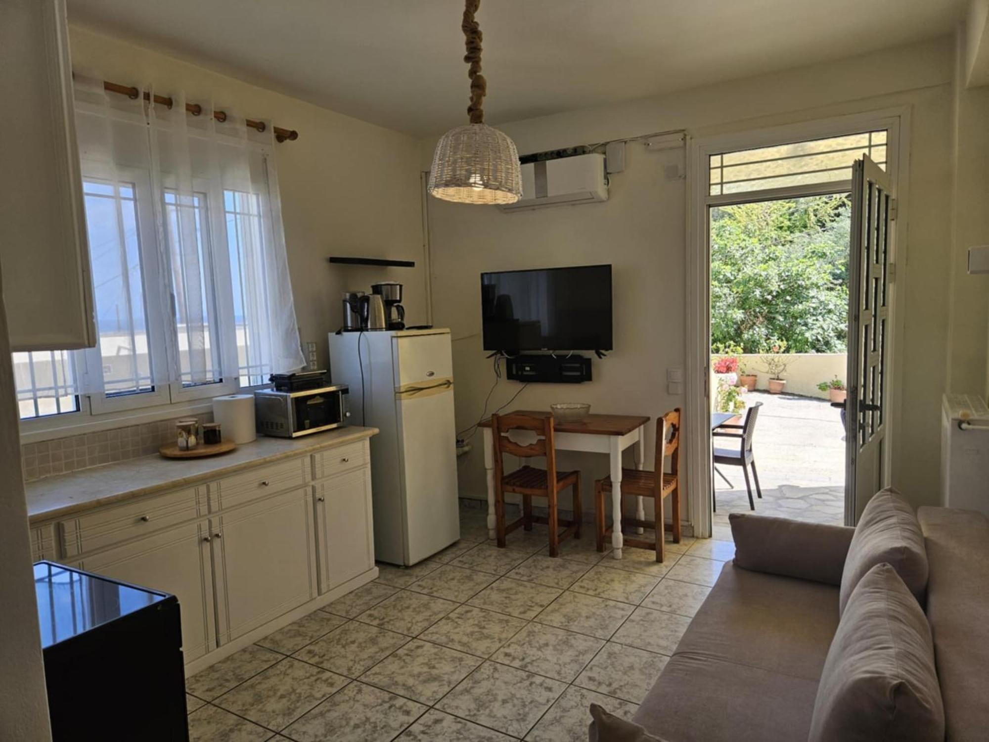 Apartments Margarita Kaizer Bridge Achilleion Ngoại thất bức ảnh