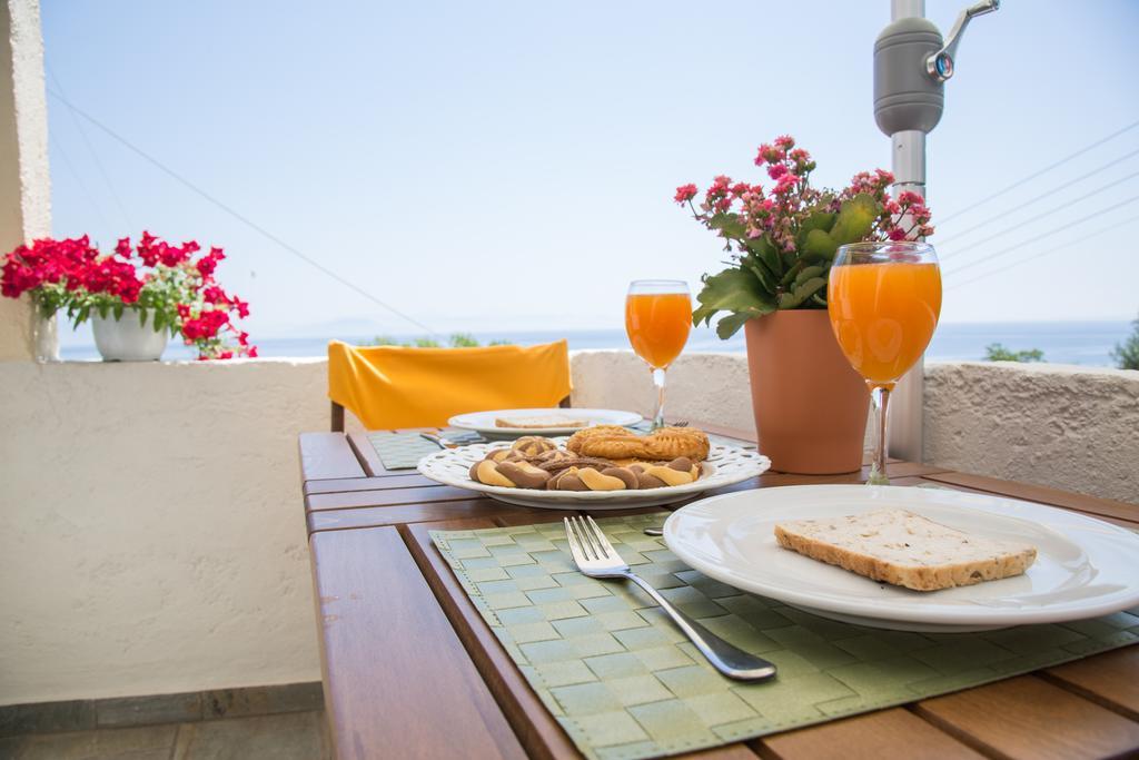 Apartments Margarita Kaizer Bridge Achilleion Ngoại thất bức ảnh
