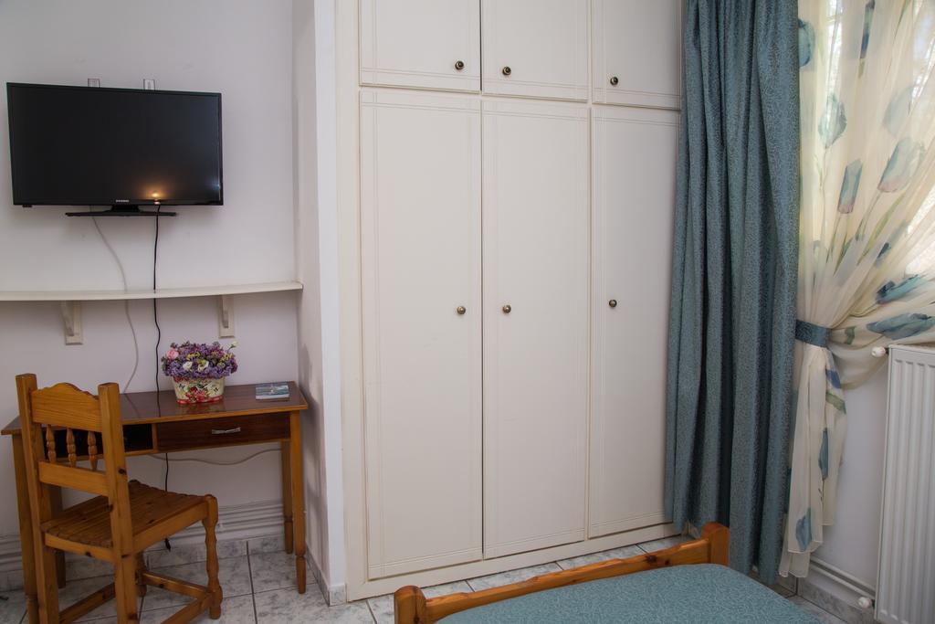 Apartments Margarita Kaizer Bridge Achilleion Ngoại thất bức ảnh